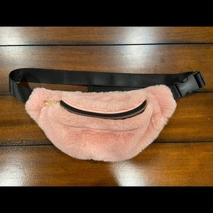 Fanny Pack